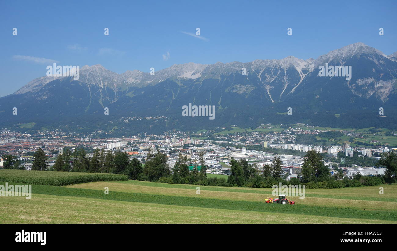 Vista di Innsbruck, in Tirolo, Austria Foto Stock