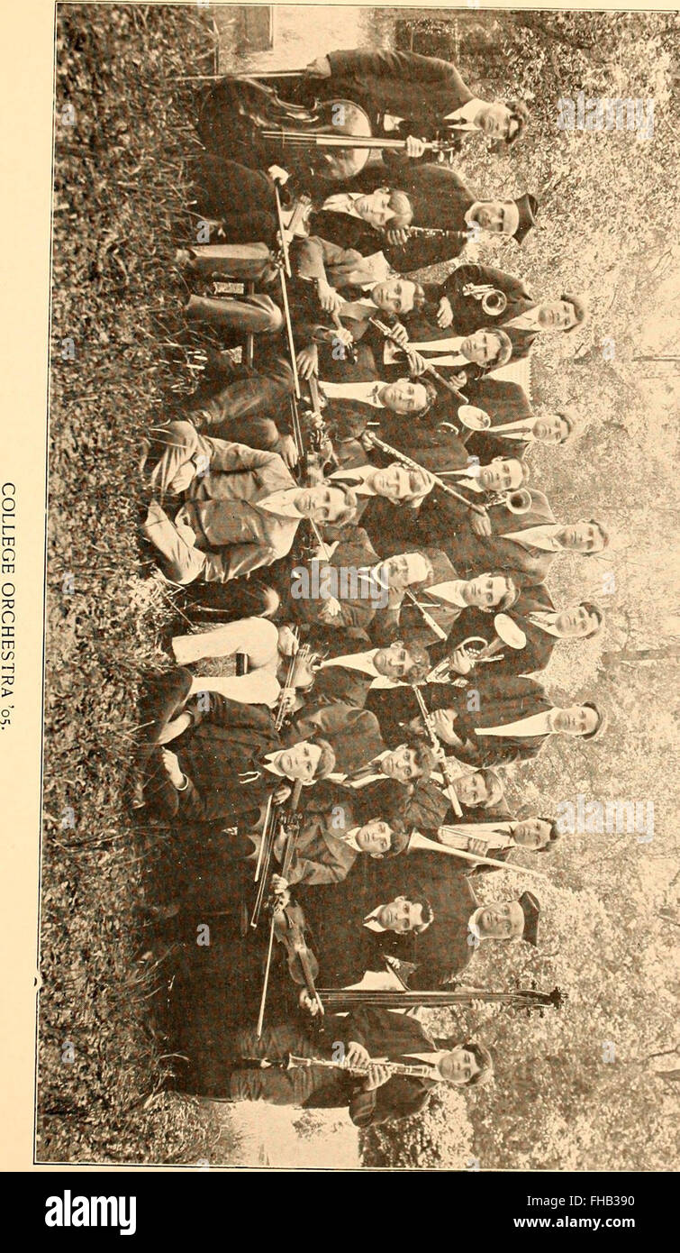 SHC 1830-1905, una raccolta storica che documenta eventi e sviluppi significativi dal 1830 al 1905, incentrata sui cambiamenti sociali e culturali. Foto Stock