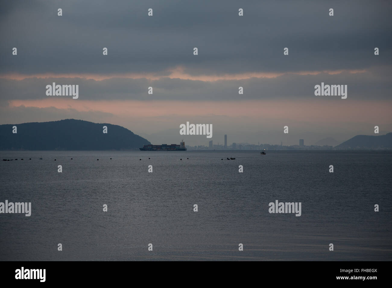 Giappone mare interno all'alba Foto Stock