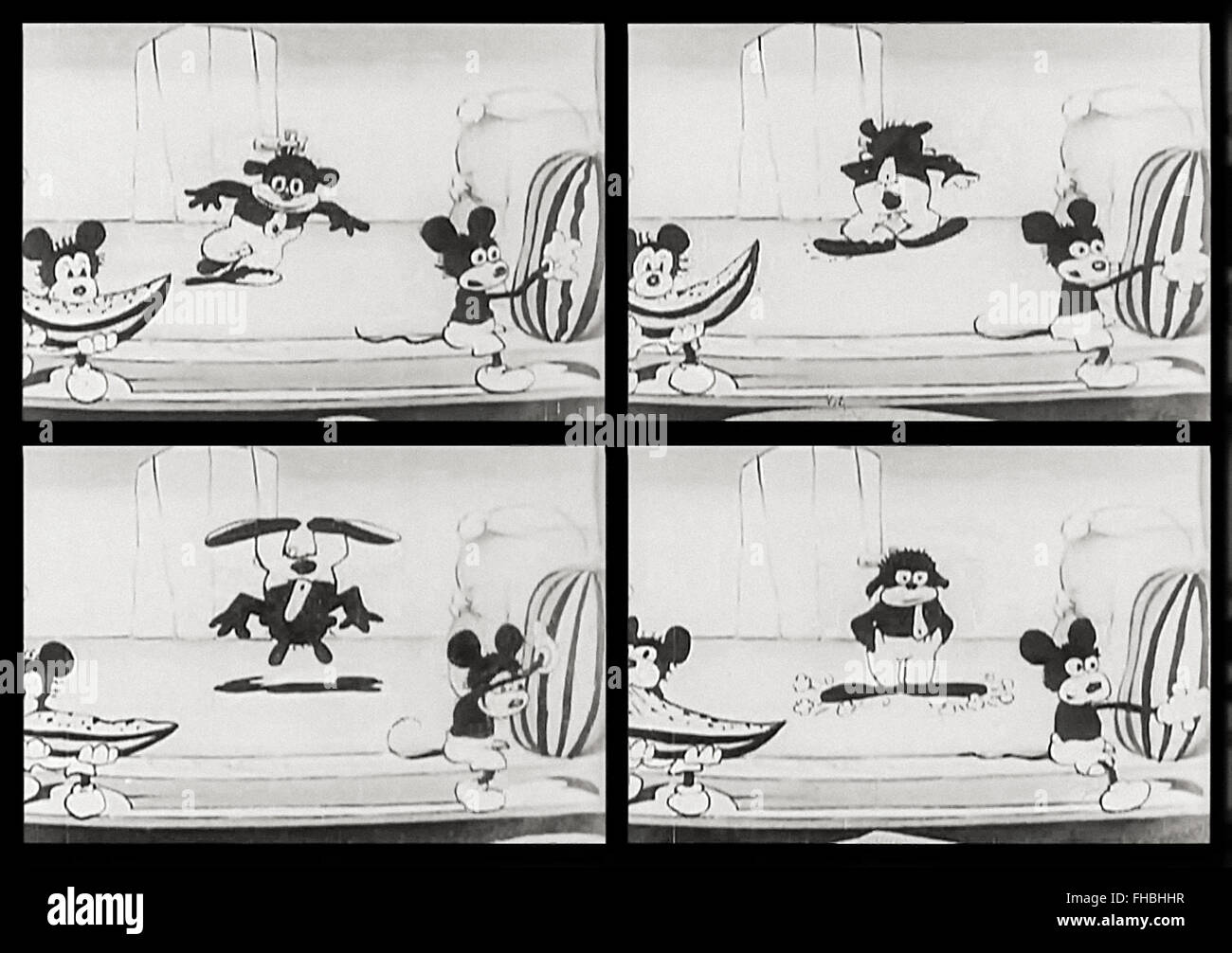 Zio Tom & Little Eva 1932 cartone animato dei registi americani John Foster (1871-1952) e Mannie Davis (1894-1964) che mostra una parodia musicale della "cabina dello zio Tom" di Harriet Beecher Stowe, con raffigurazioni caricaturate di zio Tom e piccola Eva tra scene di piantagione del sud, sequenze musicali e immagini stereotipate comuni nell'animazione dei primi anni del XX secolo. Foto Stock