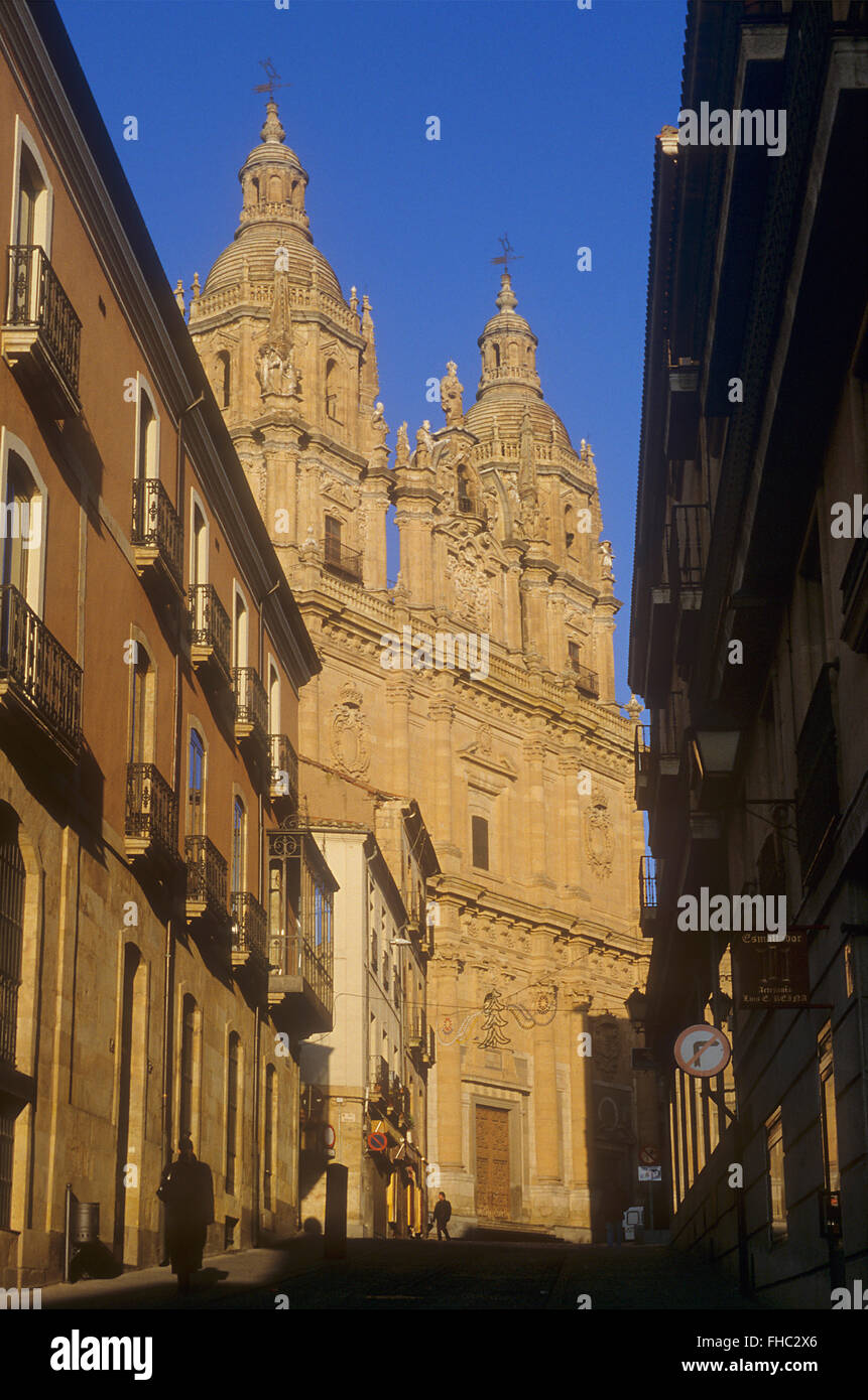 La Clerecía (18ht secolo Barocco monastero gesuita),Salamanca,Spagna Foto Stock