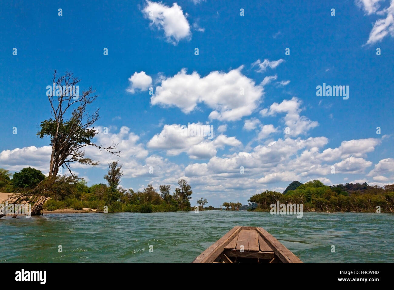 Gita in barca sul fiume Mekong in 4 mila isole Area (Si Phan Don) vicino a fatto KHONE ISLAND - Southern, LAOS Foto Stock