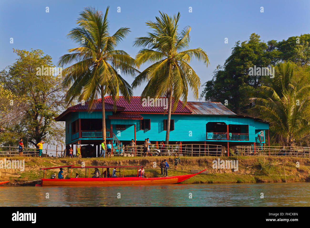 BUNGALOWS SUL FATTO DET isola in 4 mila isole Area (Si Phan Don) del fiume Mekong - Southern, LAOS Foto Stock