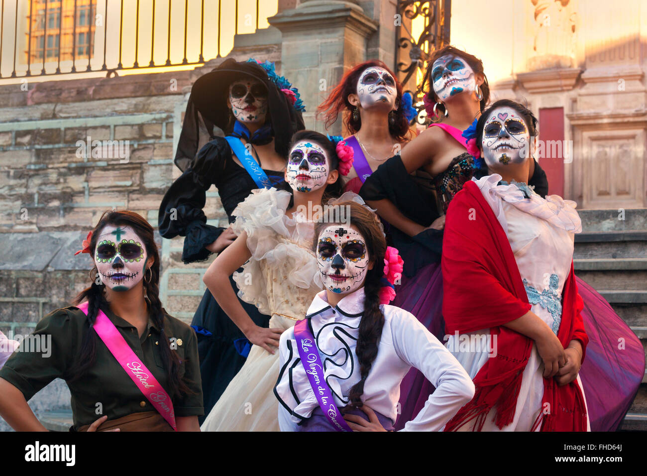 LA CALAVERA CATRINAS o eleganti teschi, sono le icone del giorno dei morti - GUANAUATO, Messico Foto Stock