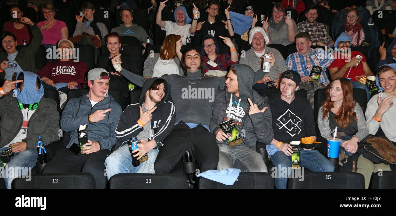 Berlino, Germania. 24 Febbraio, 2016. Sacha Baron Cohen presso la speciale proiezione del suo nuovo film "I fratelli Grimsby" di Berlino, Germania. Febbraio 24, 2016. Credito: dpa picture alliance/Alamy Live News Foto Stock