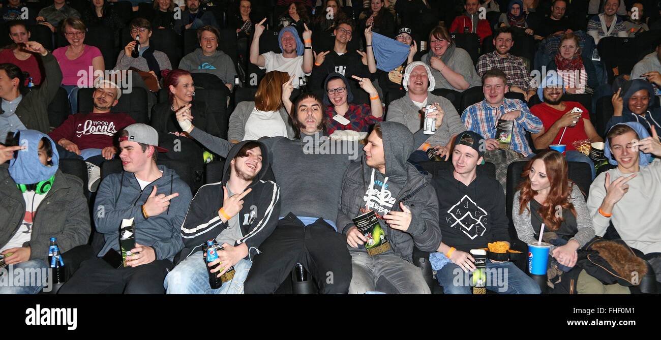 Berlino, Germania. 24 Febbraio, 2016. Sacha Baron Cohen presso la speciale proiezione del suo nuovo film "I fratelli Grimsby" di Berlino, Germania. Febbraio 24, 2016. Credito: dpa picture alliance/Alamy Live News Foto Stock