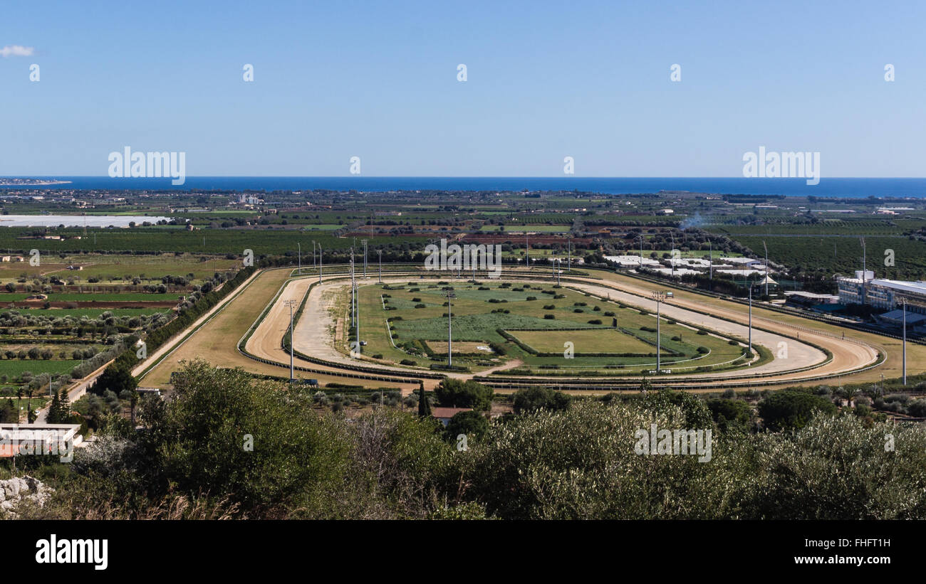 Vista dalla cima del siciliano racecourse Foto Stock