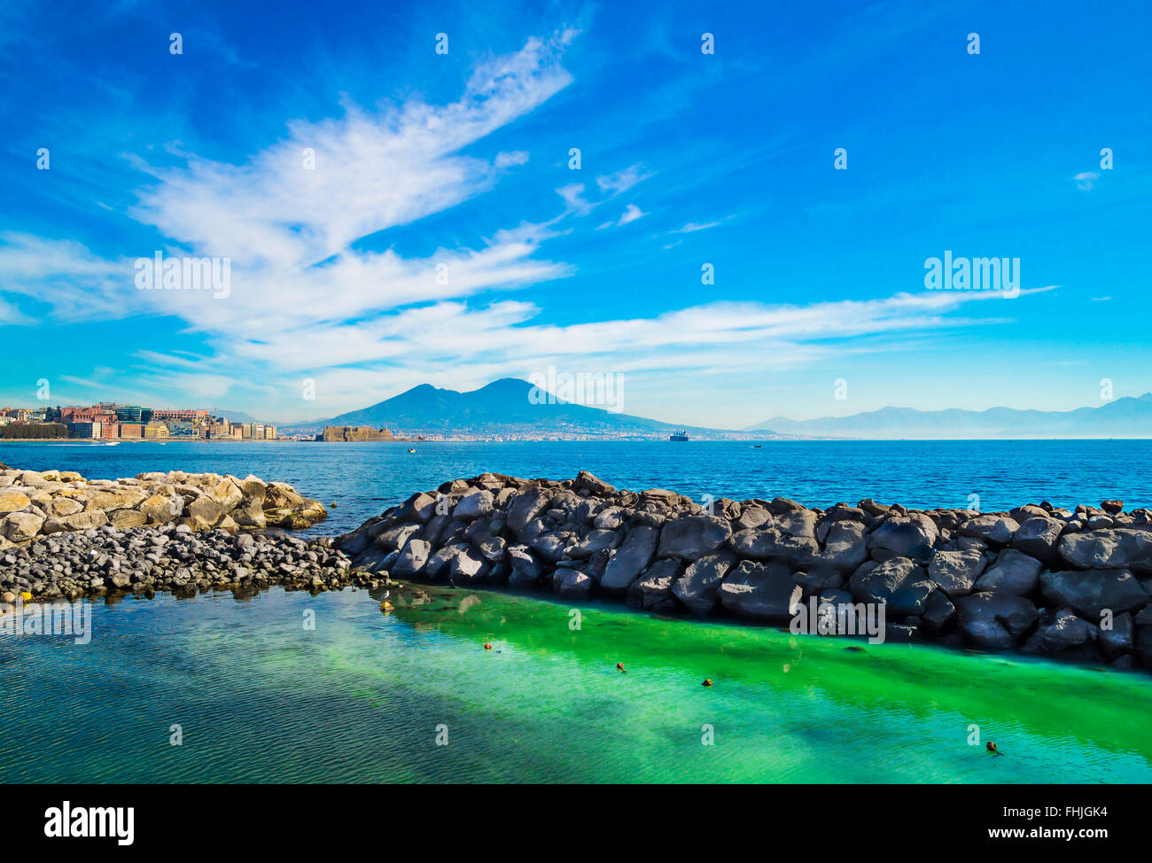 il cielo blu di napoli