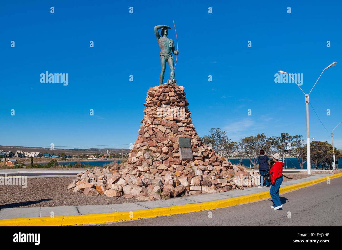 Il monumento al Tehuelche nativo. Foto Stock