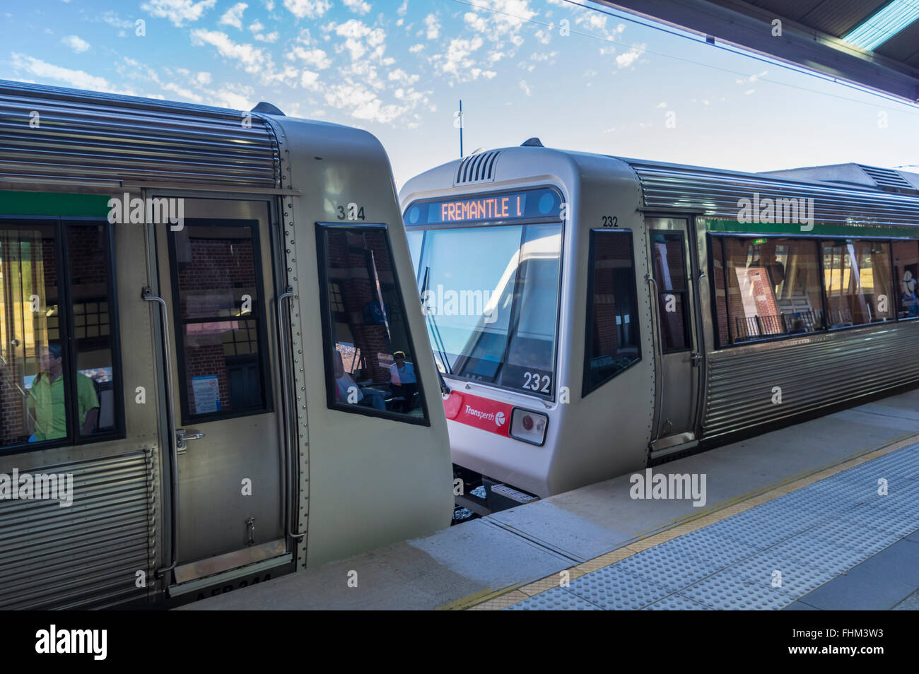 Transperth A-elettrico di serie unità multiple treno della linea di Fremantle. Una maggiore area di Perth, Western Australia. Foto Stock