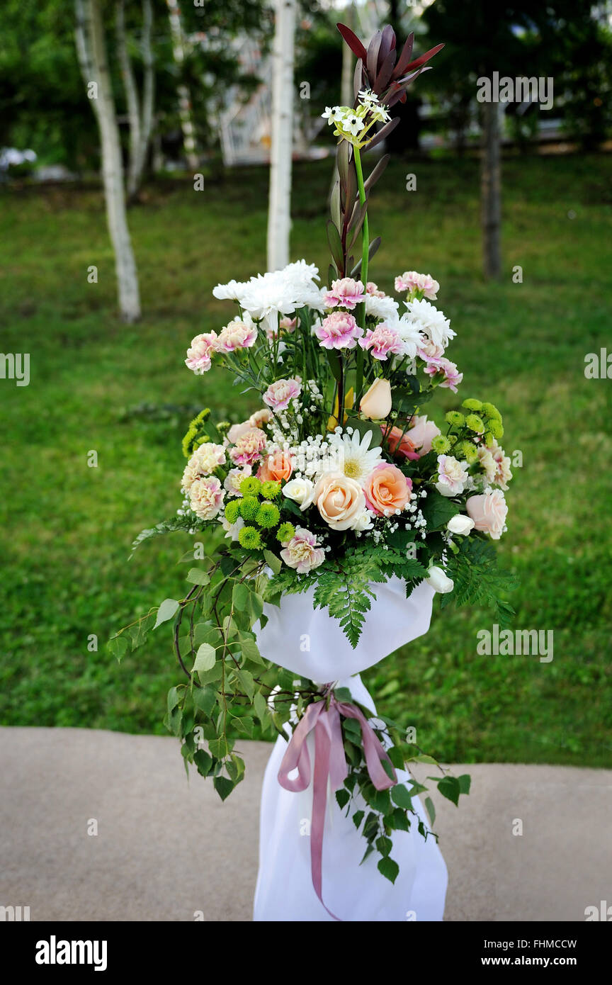 Disposizione di nozze di fiori freschi Foto Stock