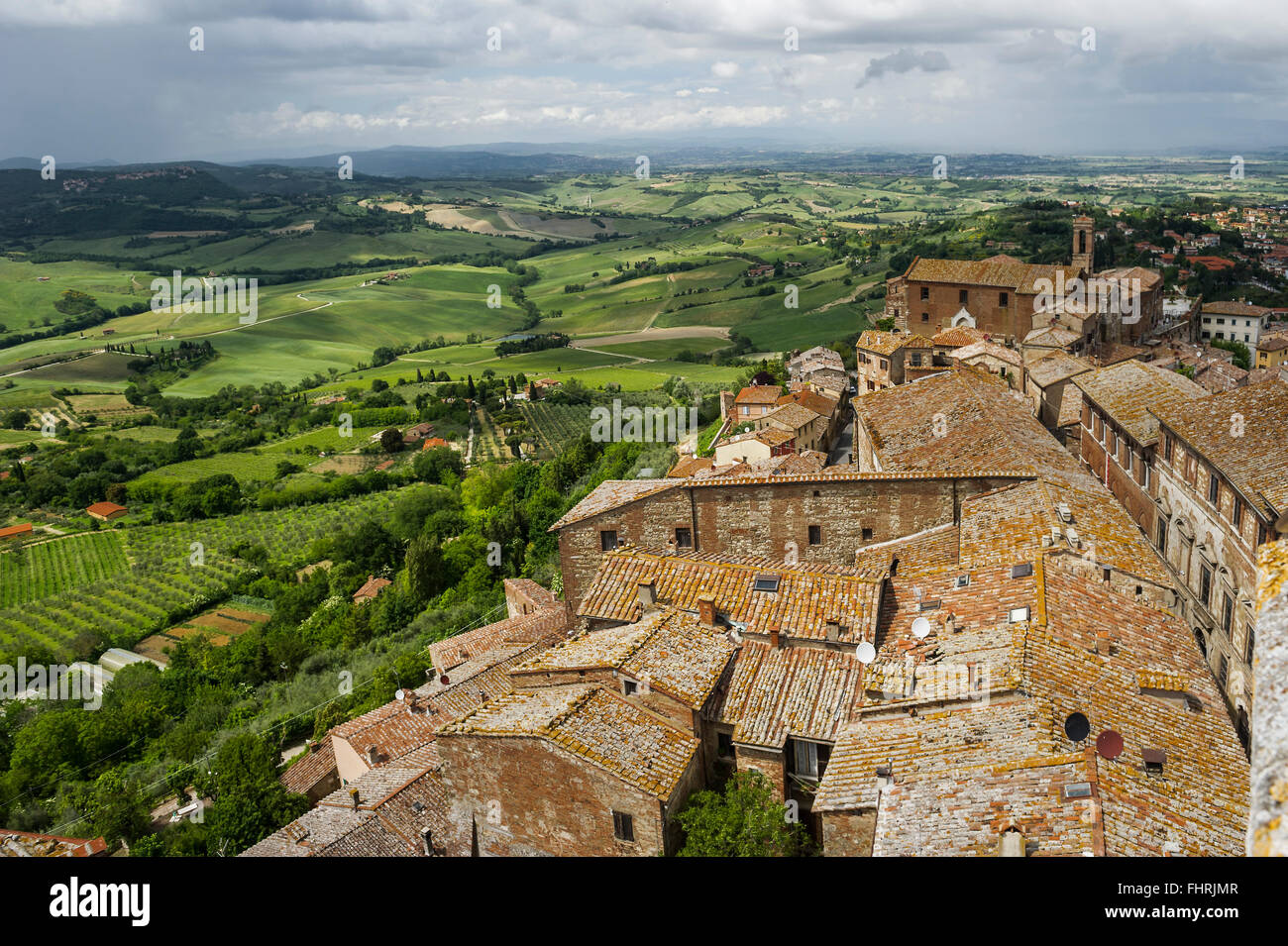 Tetti di Montepulciano in provincia di Siena, Toscana, Italia Foto Stock