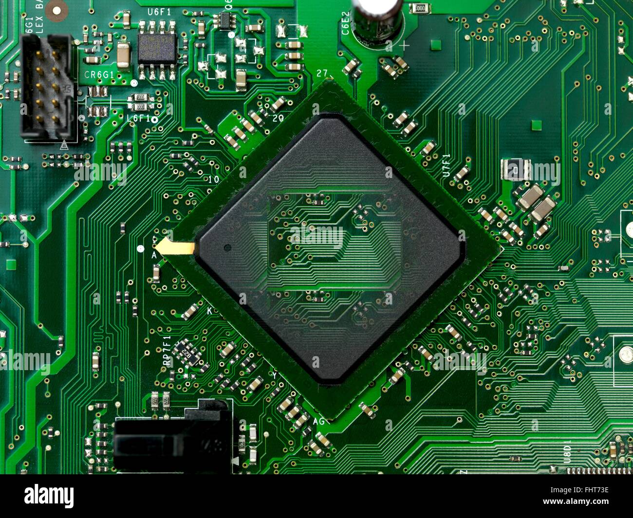 Un chip di computer su una scheda madre Foto Stock