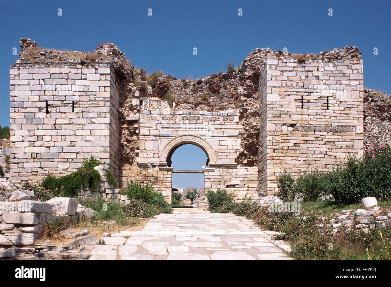 Gateway per le rovine di SAINT JOHN'S CATHEDRAL vicino a Efeso - Turchia Foto Stock