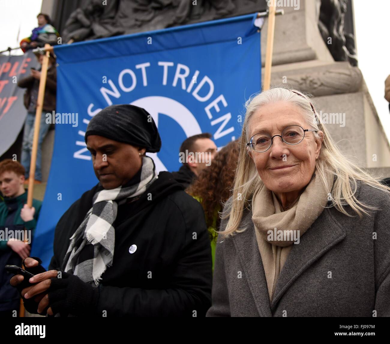 Vanessa Redgrave attore a CND Anti Trident protesta, London, Regno Unito Foto Stock
