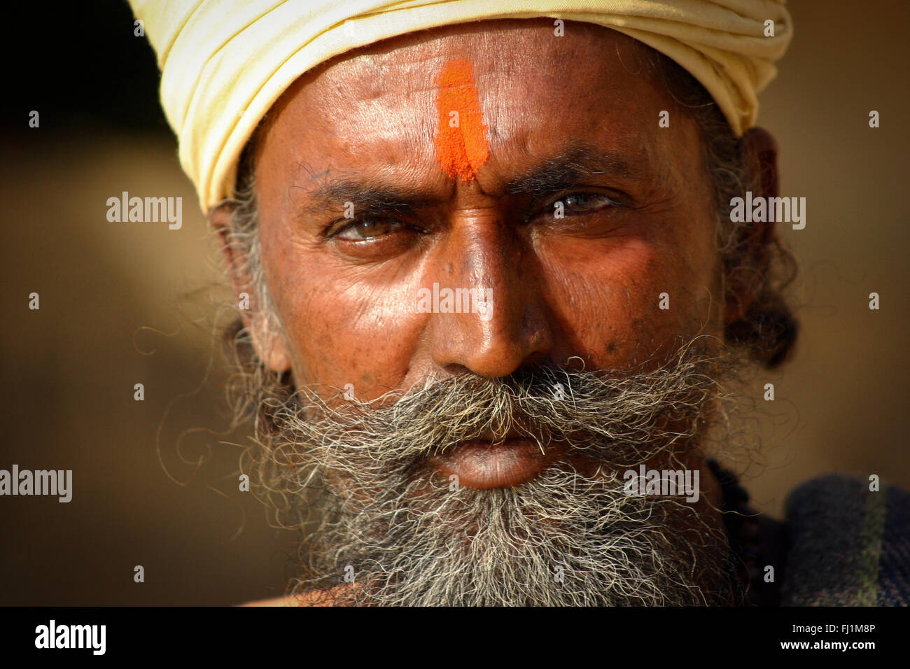 Sadhu indù uomo santo in Jaisalmer, India Foto Stock