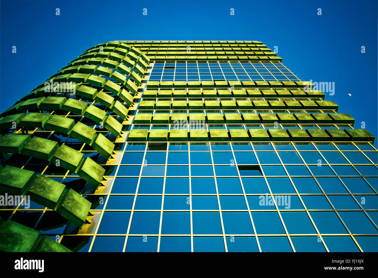Edificio moderno vista dal basso Foto Stock