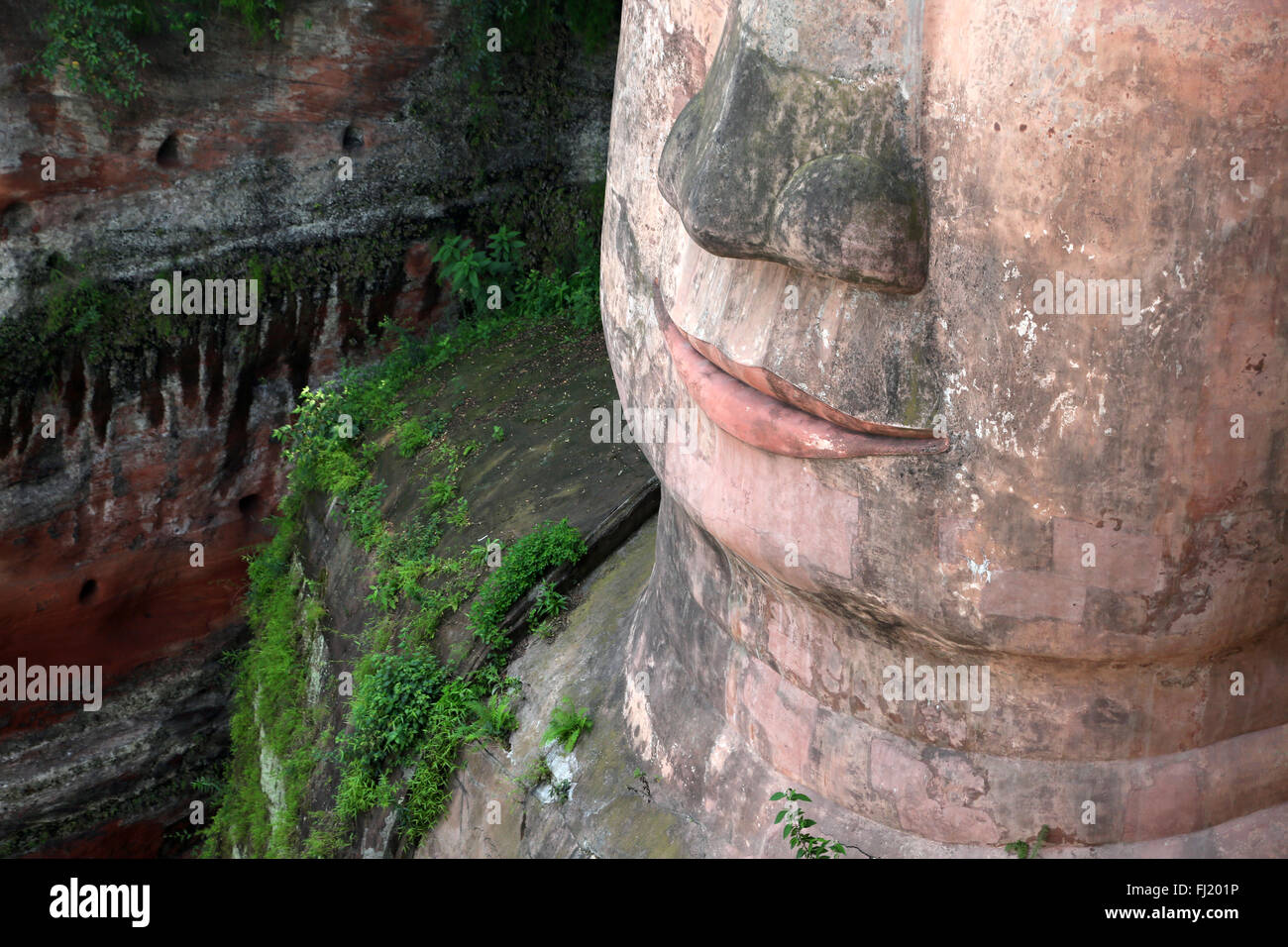 Chiudere fino sulla bocca di Leshan Buddha Gigante , Sichuan , Cina Foto Stock