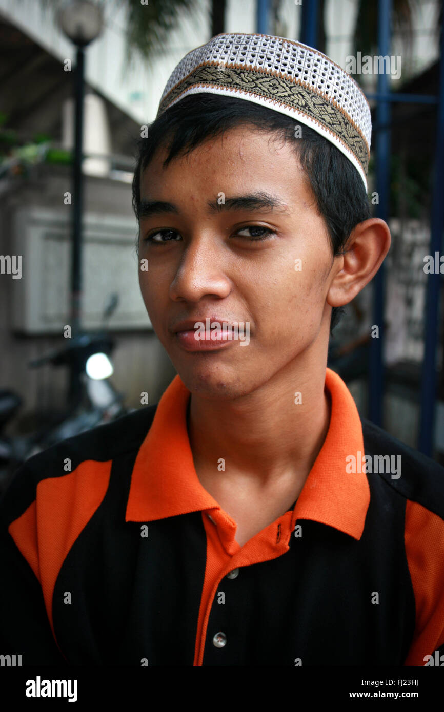Ritratto di malaysiani musulmani giovane uomo di Kuala Lumpur in Malesia Foto Stock