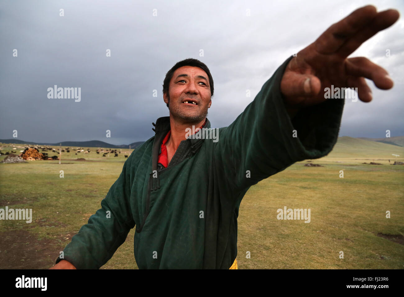 Ritratto di uomo mongola con i tradizionali abiti abito chiamato 'danguilla' Foto Stock