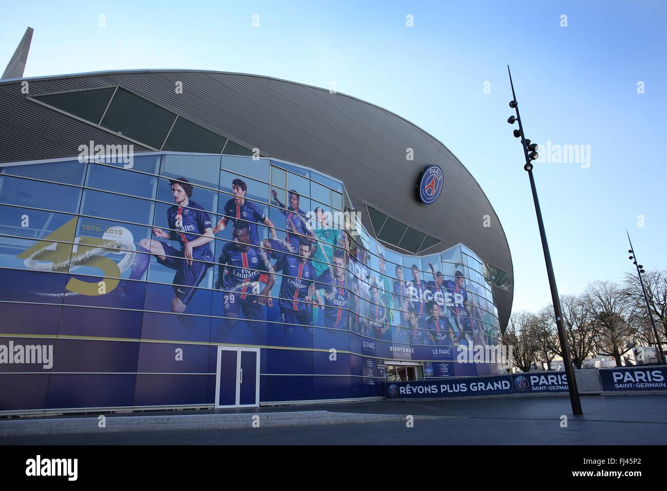 Vista generale del Parc des Princes Stadium a Parigi prima della UEFA Champions League round di 16 match tra Parigi Saint-Germain e Chelsea al Febbraio 16, 2016. James Boardman / Immagini teleobiettivo +44 7967 642437 Foto Stock