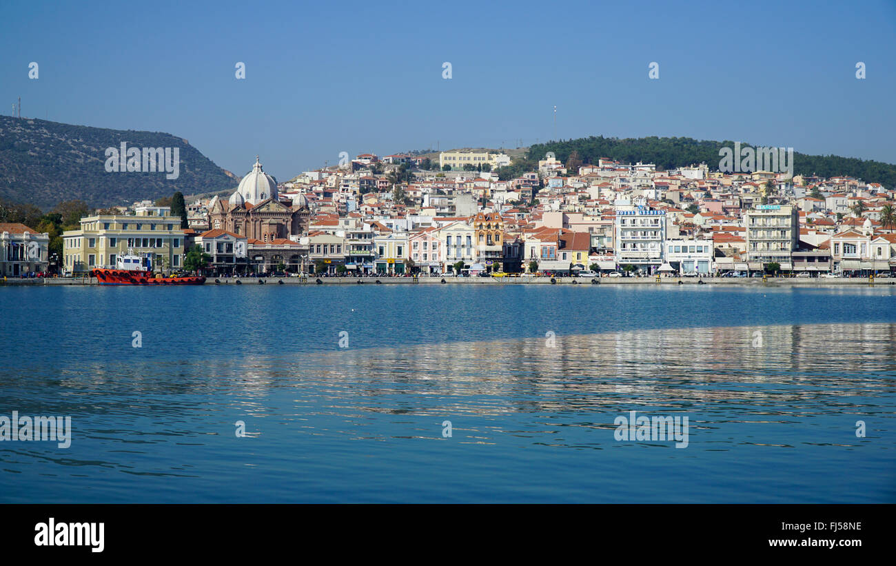 Mytilene è la capitale di Lesbo. Il centro della citta'. Bay. Vedute del lungomare. Foto Stock