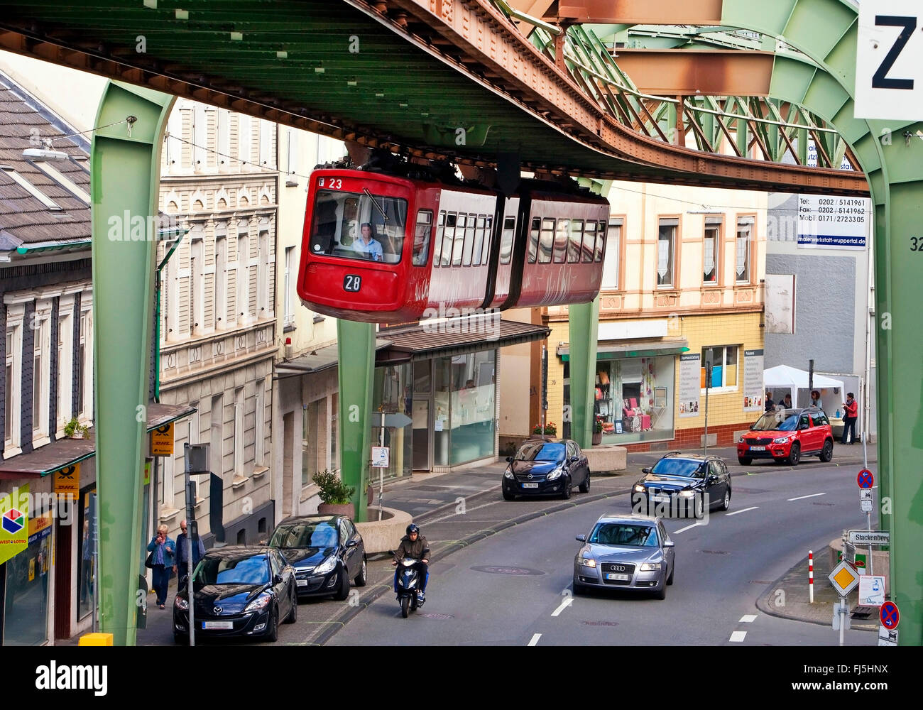 Wuppertal Ferroviaria di sospensione nel distretto Vohwinkel, in Germania, in Renania settentrionale-Vestfalia, Bergisches Land, Wuppertal Foto Stock