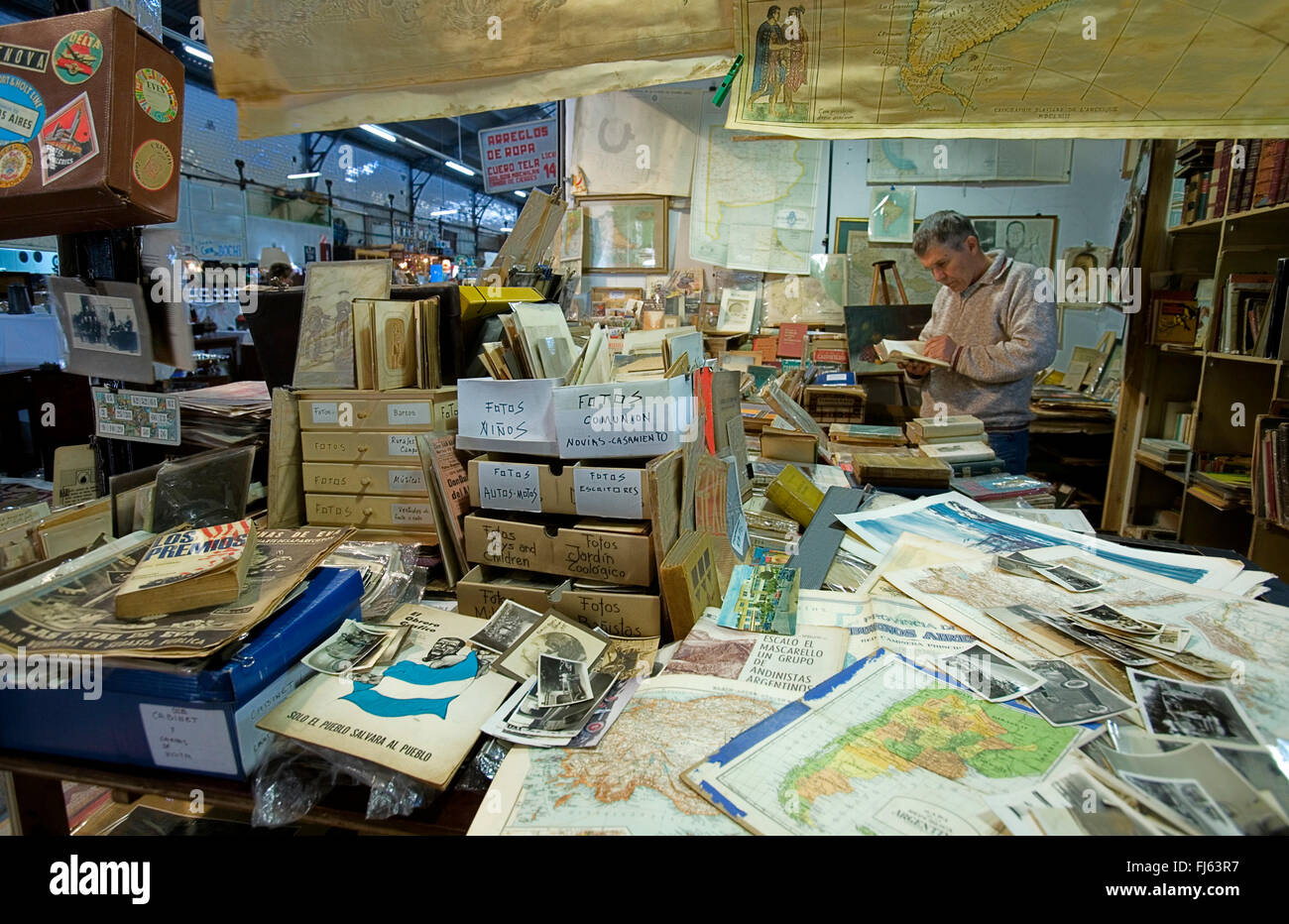 Vecchio libro e mappa shop, Argentina Buenos Aires Foto Stock