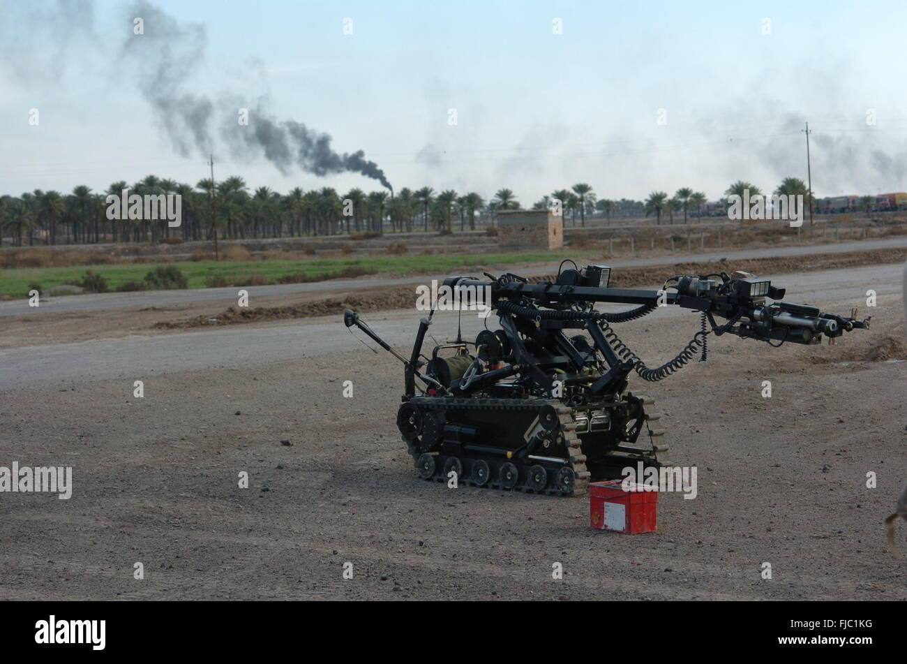 Il Welsh guards battel gruppo su vi tour of duty in Iraq 2004. esse sono state pubblicate appena fuori al lato Arhmar in Iraq meridionale. e incluse bom arma di smaltimento trova e pattuglie di sicurezza.erano lì 2004/2005 op telic 5. Foto Stock