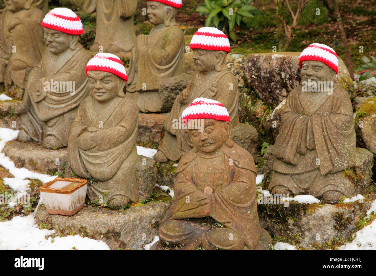 Giappone, Miyajima, Daisho-nel tempio, Rakan statue, Shaka Nyorai i suoi discepoli, Foto Stock