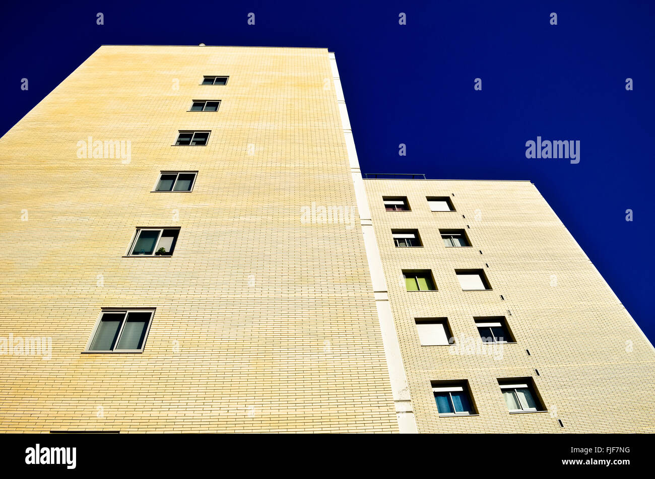 Edificio di appartamenti. Provincia di Barcellona, in Catalogna, Spagna. Foto Stock