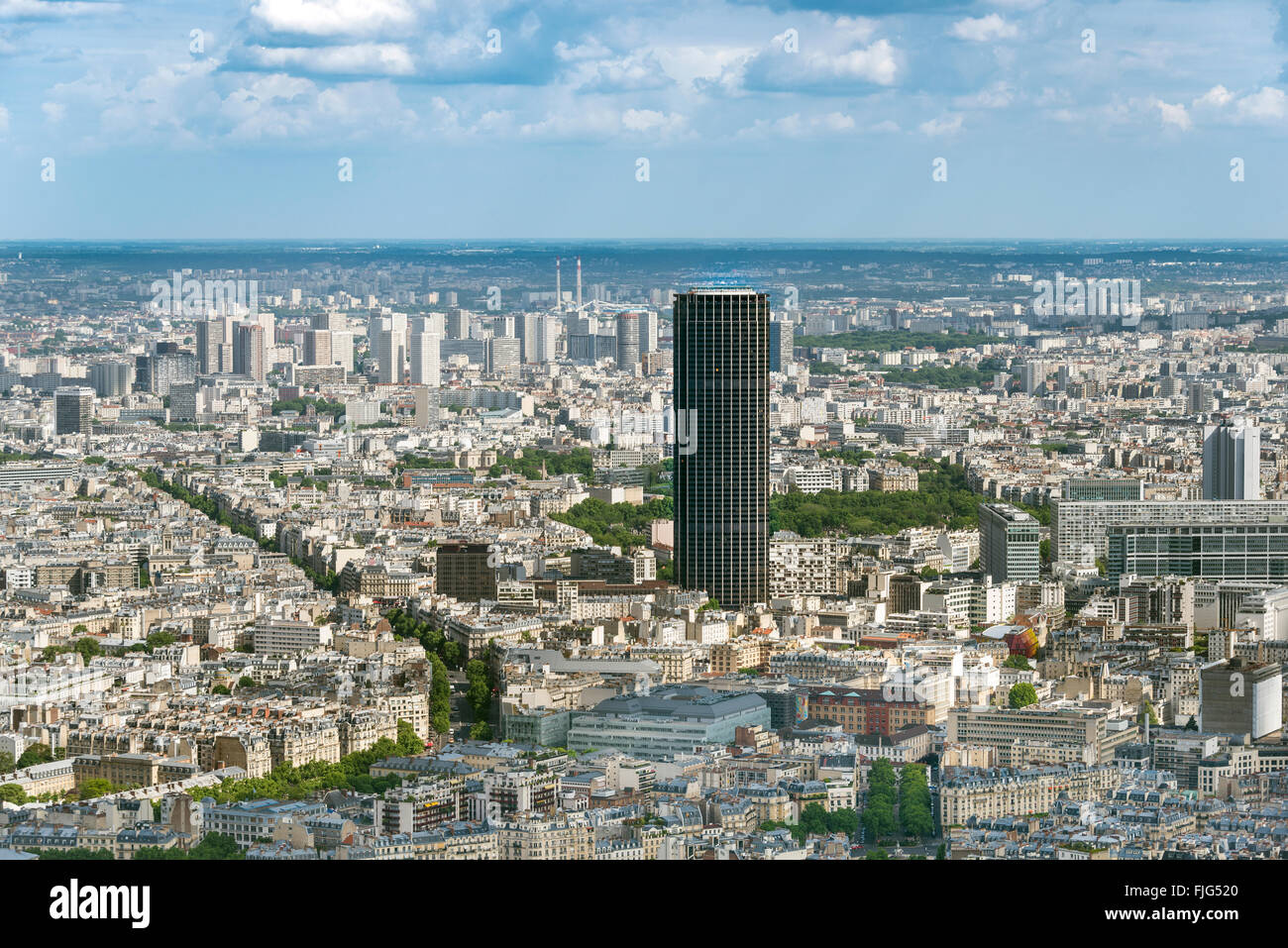 Cityscape, vista dalla Torre Eiffel a Tour Montparnasse, Parigi, Île-de-France, Francia Foto Stock