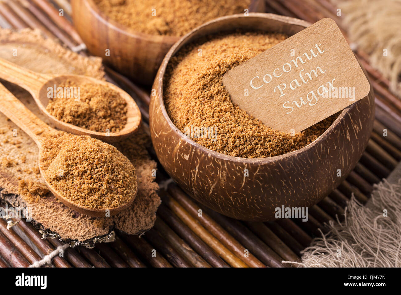 Palma da cocco lo zucchero in una terrina Foto Stock