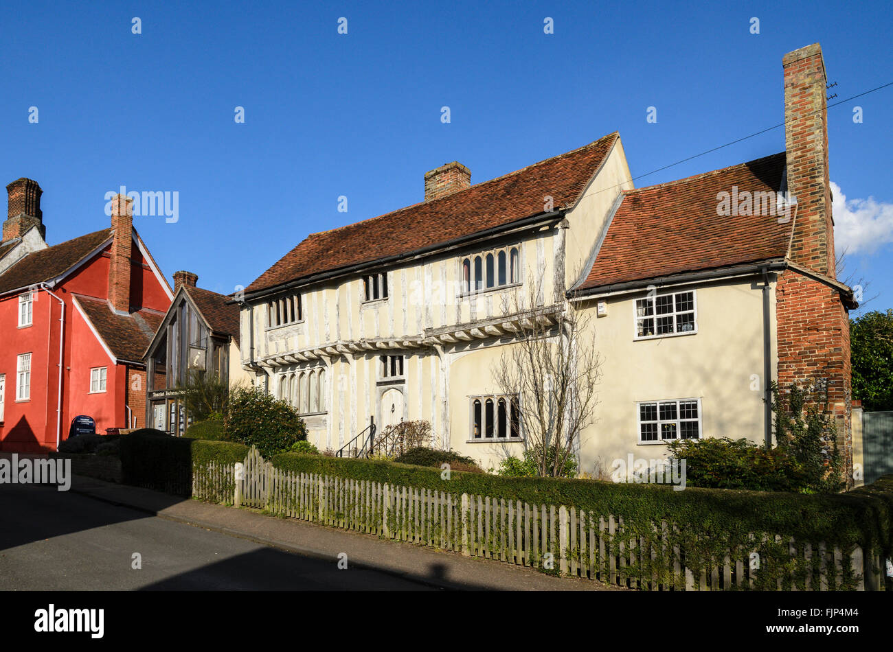 Una casa nella pittoresca cittadina di mercato di Lavenham, Suffolk, Inghilterra, Regno Unito. Foto Stock
