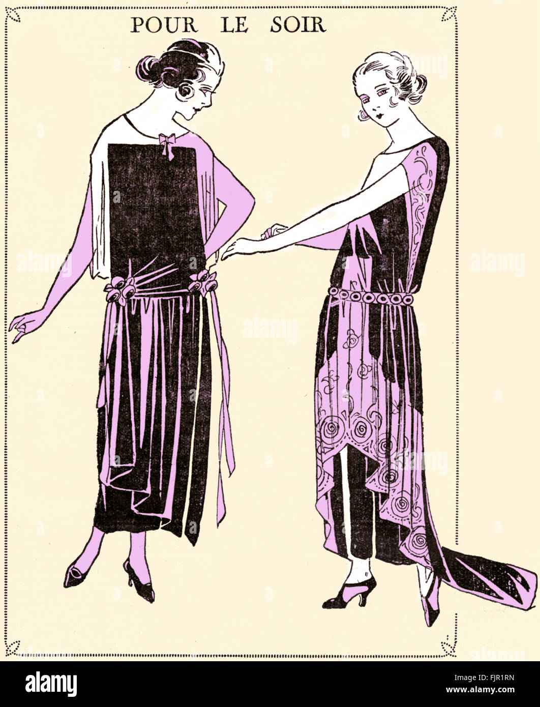 Moda francese, 1920s: la sera. Pubblicato in Le Petit Echo de la Mode, 1922. Moda francese magazine. Foto Stock