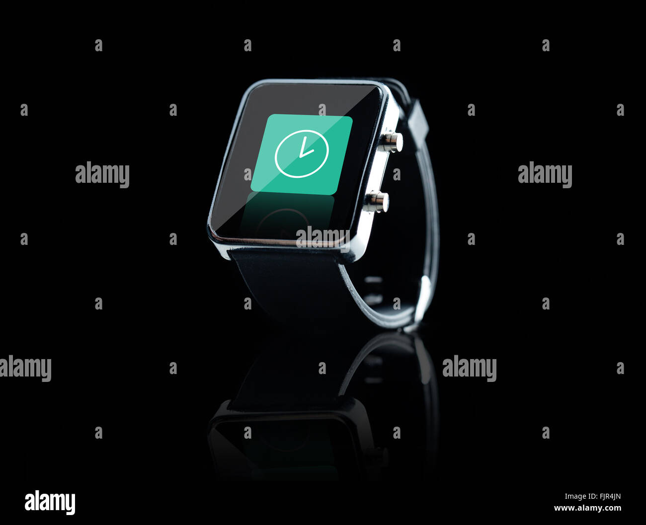 Close up di nero smart guarda con icona di un orologio Foto Stock