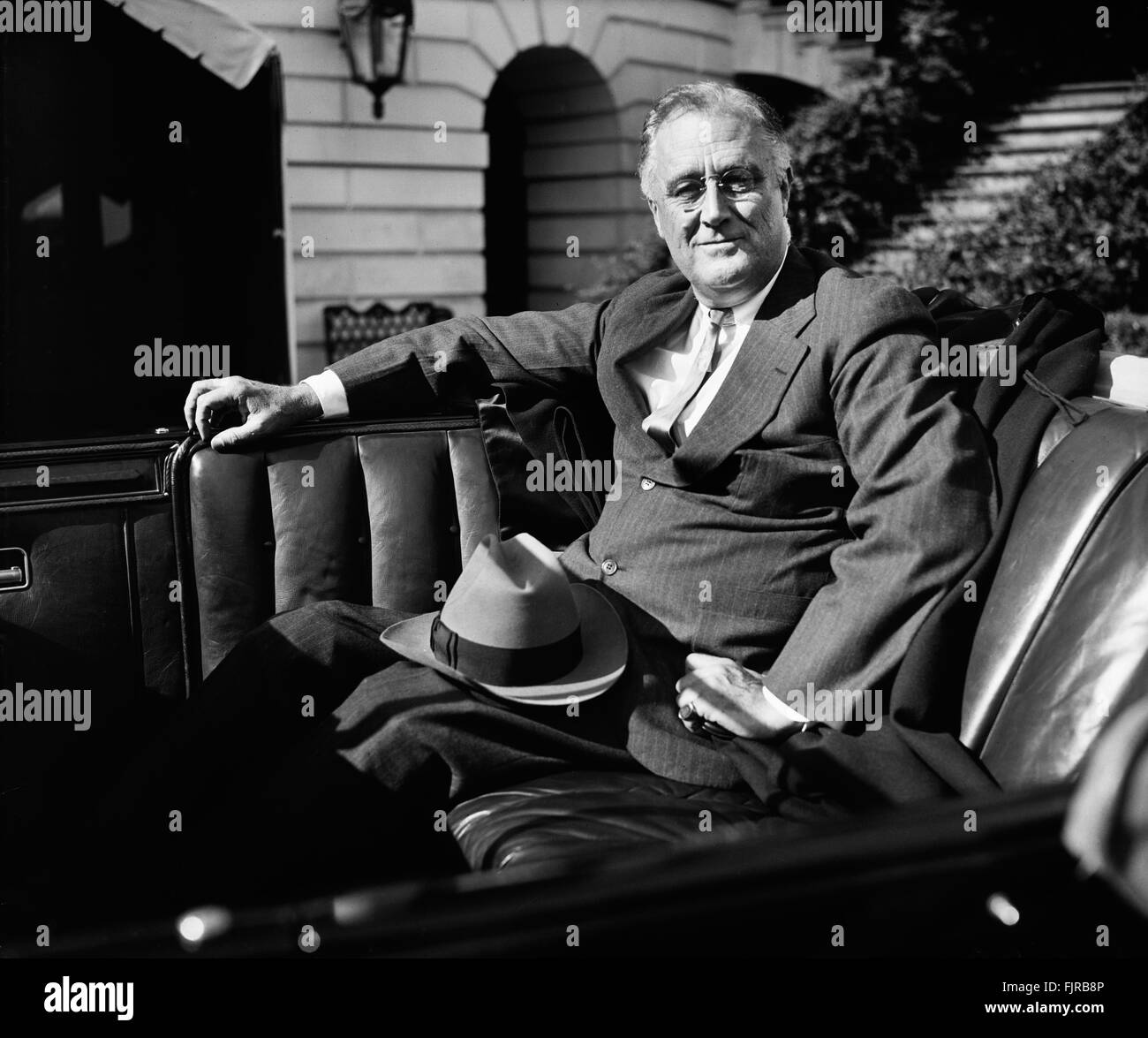 Stati Uniti Il presidente Franklin Roosevelt, ritratto in auto, Washington DC, USA, circa 1936 Foto Stock