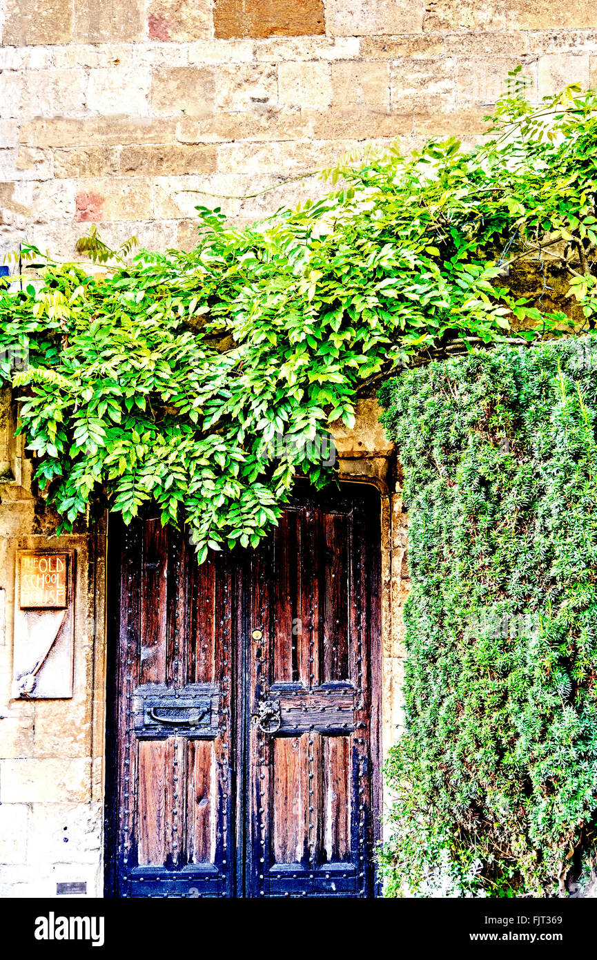 Ingresso della old school house, Chipping Campden, Gloucestershire, Inghilterra, Regno Unito; Eingang zur alten Schule auf der High Street in Foto Stock