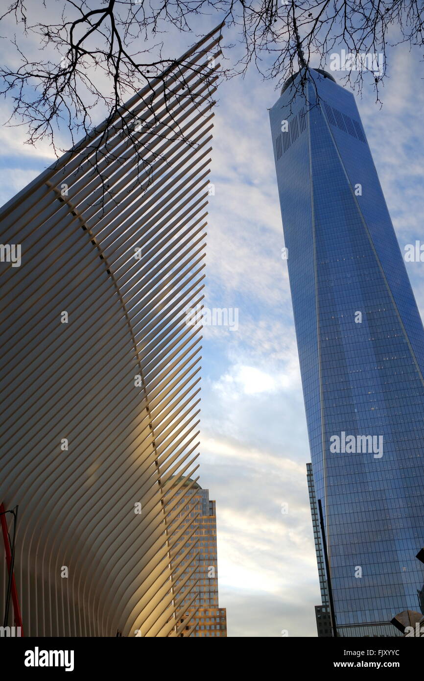 World Trade Center oculo e libertà Tower, New York City, NY, STATI UNITI D'AMERICA Foto Stock