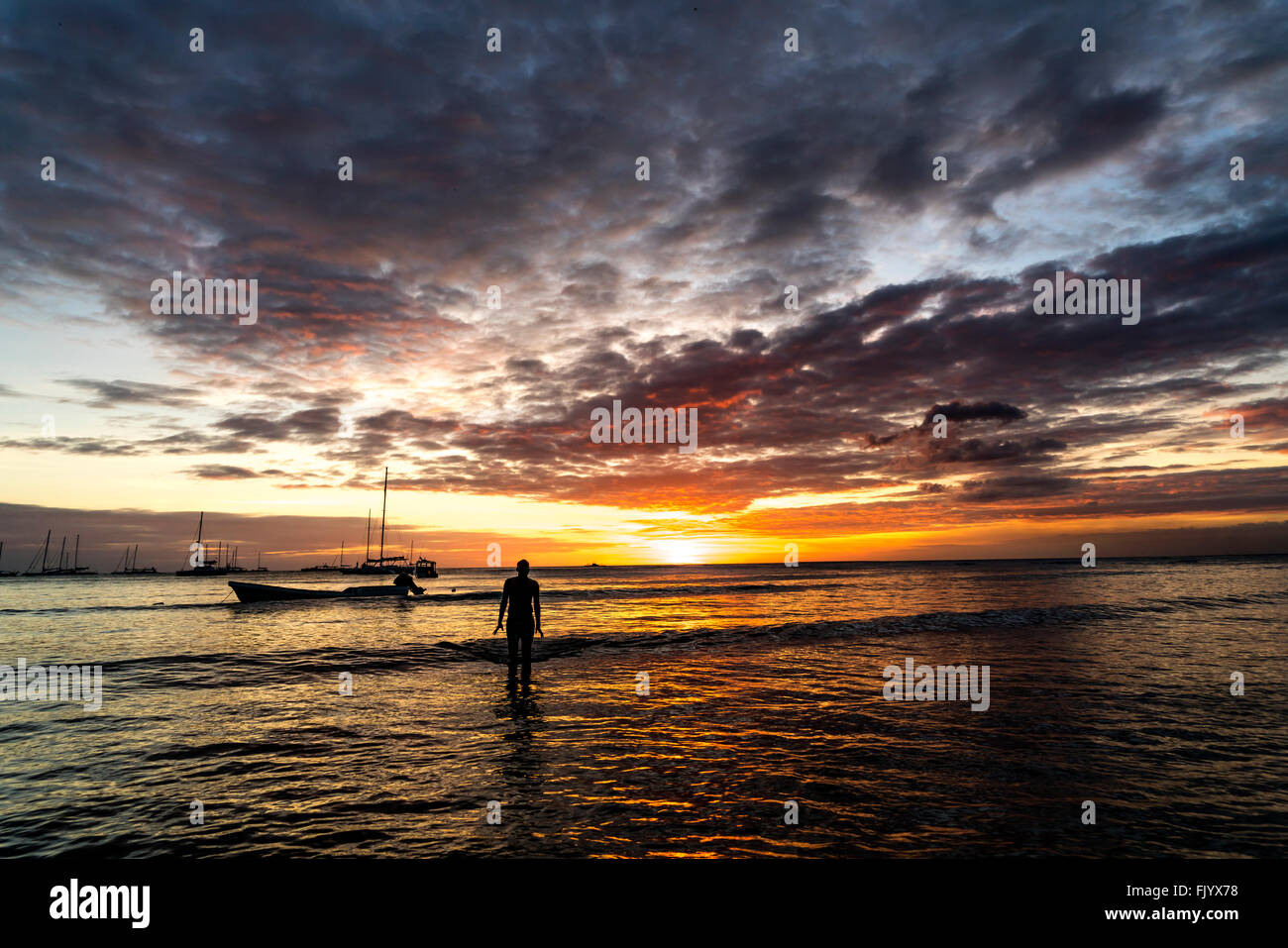 La spiaggia al tramonto, Bayahibe Repubblica Dominicana, Caraibi, America, Foto Stock