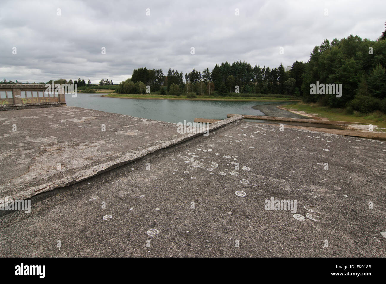 Incompiuta ponte dell'autostrada Foto Stock