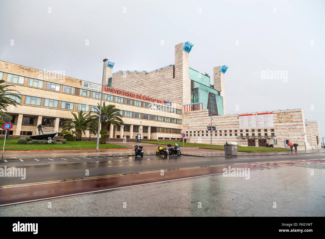 Palacio de Fesivales, da Francisco Javier Sáenz de Oiza, Santander, Cantabria, Spagna. Foto Stock