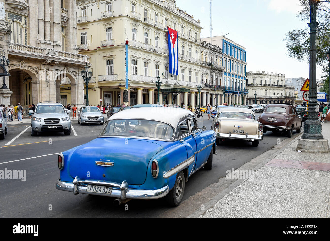 Vecchio vintage americano auto in Havana, Cuba Foto Stock