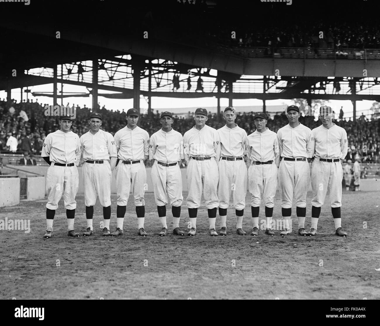 Washington senatori, Major League Baseball Team, scuderia ritratto con Walter Johnson (centro), Griffith Stadium, Washington DC, Foto Stock