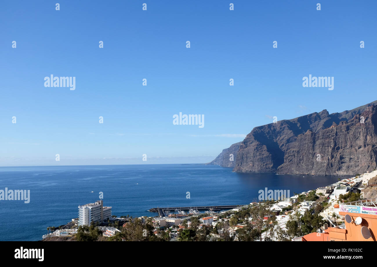 Acantilados de Los Gigantes, la costa occidentale dell'Isola Canarie Tenerife Spagna Foto Stock