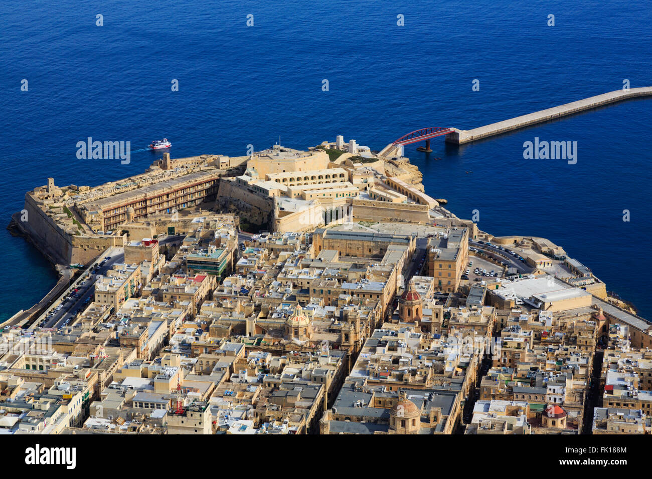 Vista aerea di Floriana e il Forte Sant'Elmo a La Valletta, Malta. Foto Stock
