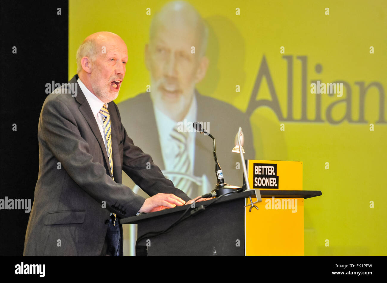 Belfast, Irlanda del Nord. 05 mar 2016 - Il Ministro della giustizia e leader del Partito David Ford all'Alliance Party 2016 Conferenza annuale. Credito: Stephen Barnes/Alamy Live News Foto Stock