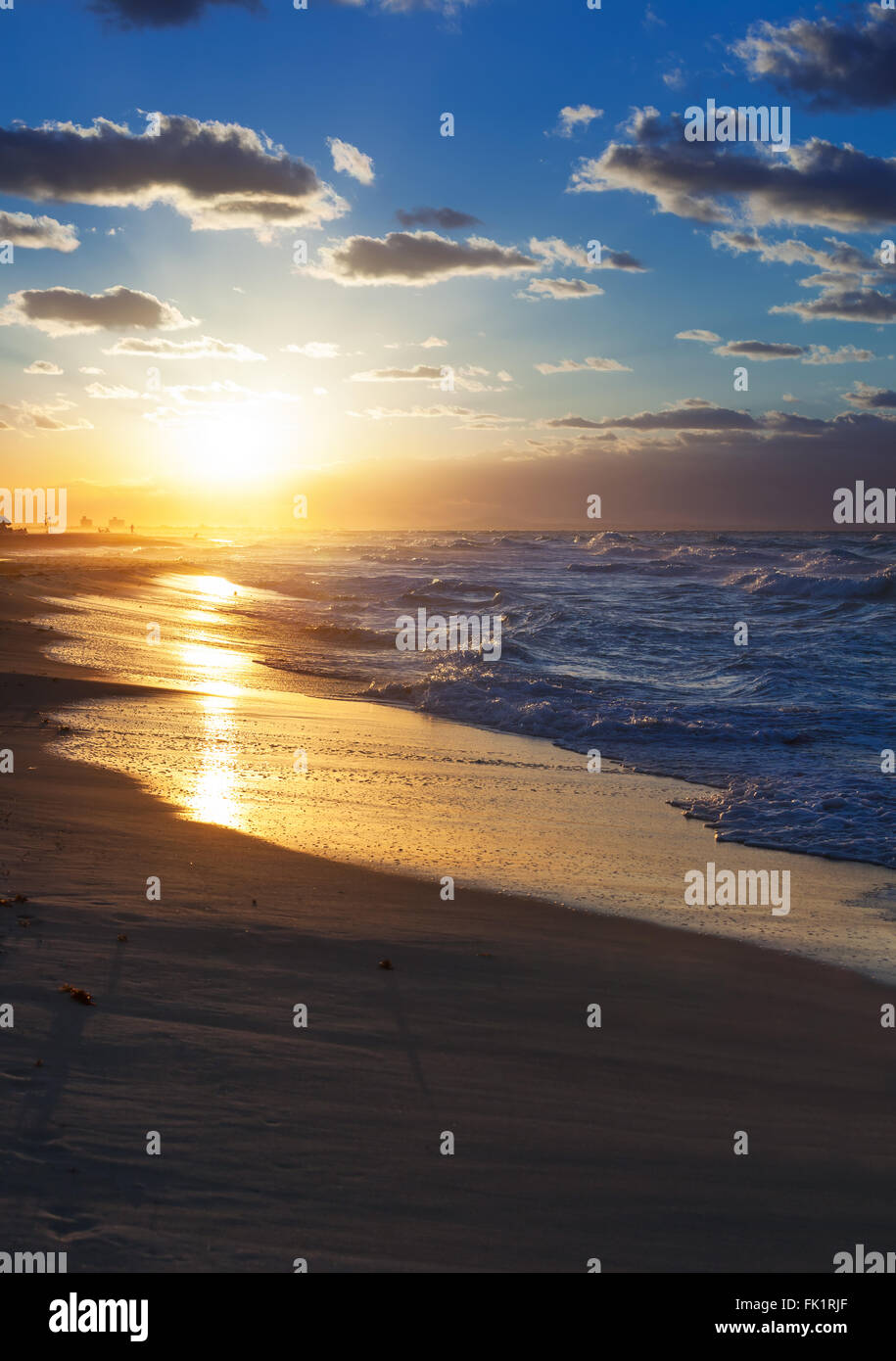 Tramonto sulla spiaggia a Cuba Foto Stock