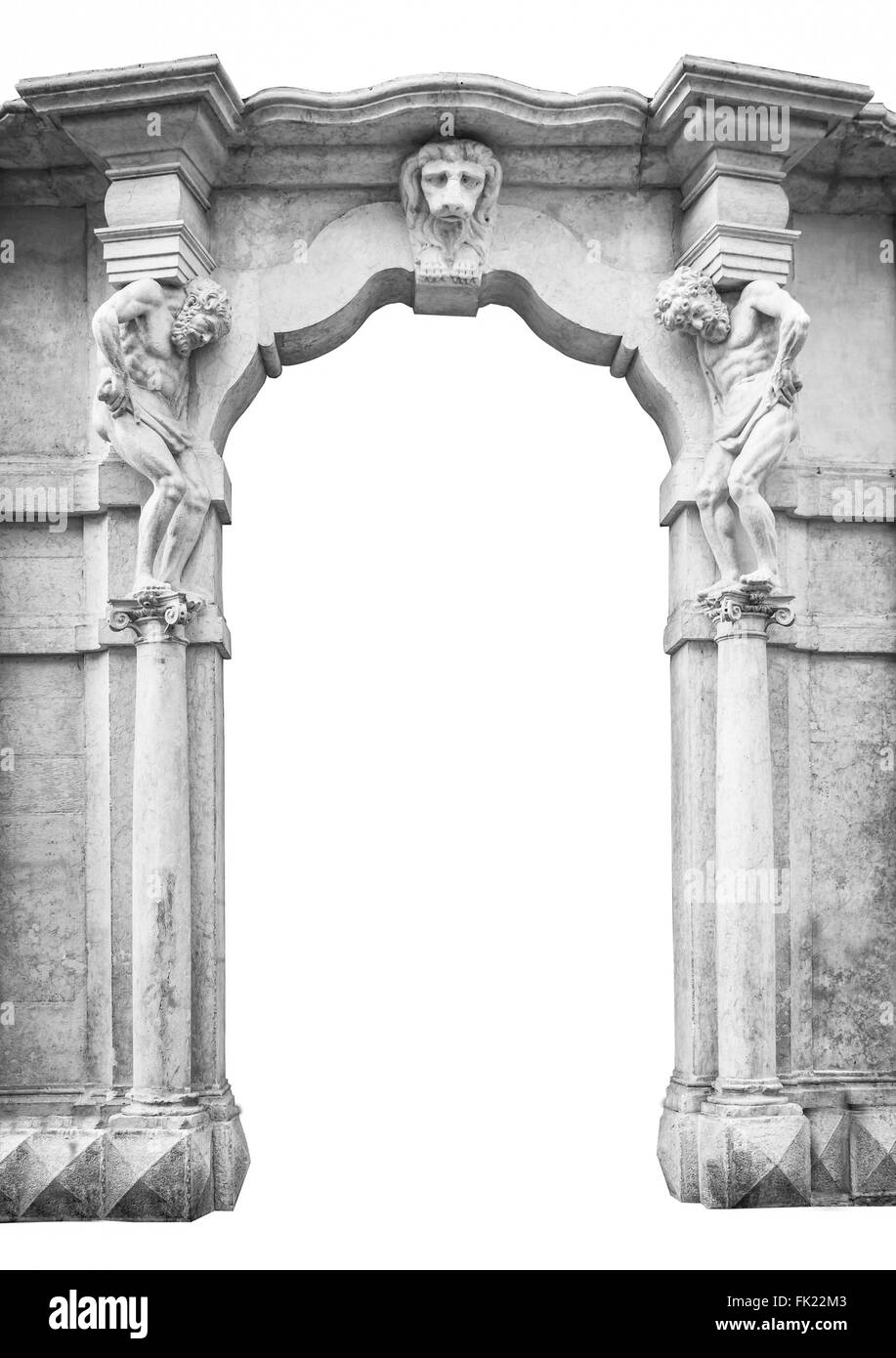 Bianco vecchia entrata in pietra con statue che supportano le colonne laterali. Foto Stock
