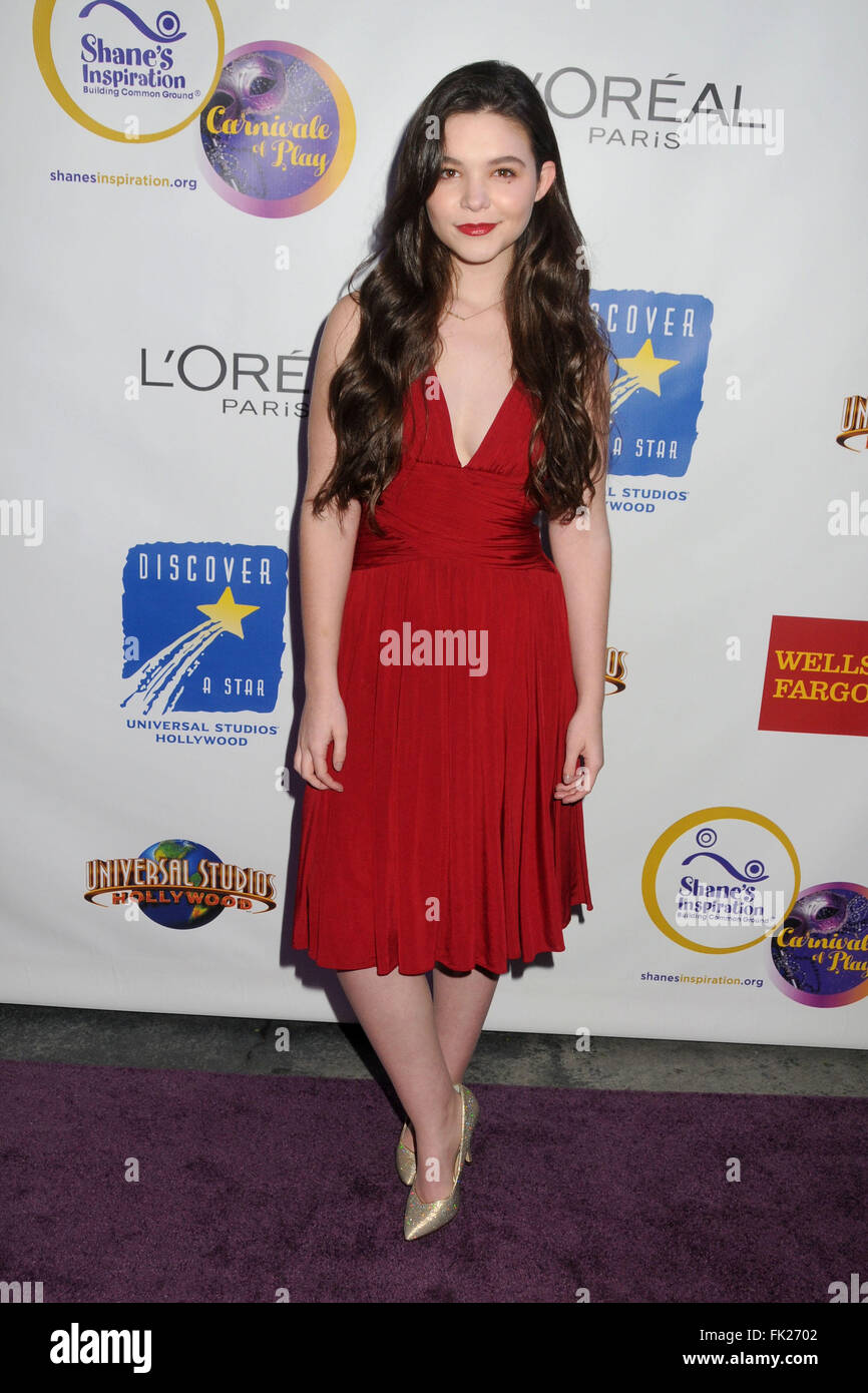 Universal City, CA, Stati Uniti d'America. Mar 5, 2016. 5 Marzo 2016 - CITTÀ UNIVERSALE, California - Madison McLaughlin. Quindicesima Shane l'ispirazione di gala tenutosi presso l'Universal Studios Globe Theatre. Photo credit: Byron Purvis/AdMedia © Byron Purvis/AdMedia/ZUMA filo/Alamy Live News Foto Stock